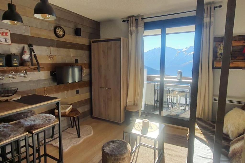 Montagnard Vue Splendide Alpe D Huez Les Passeaux Alpe d'Huez